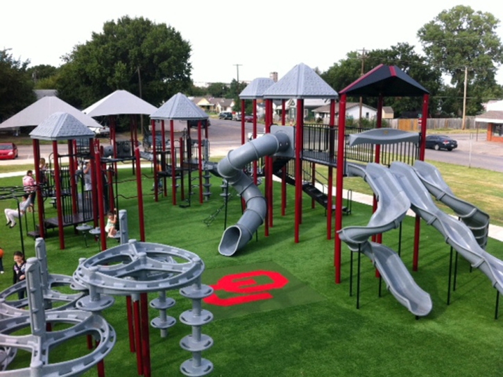 Fake Grass Carpet Walnut Park, California Athletic Playground, Recreational Areas