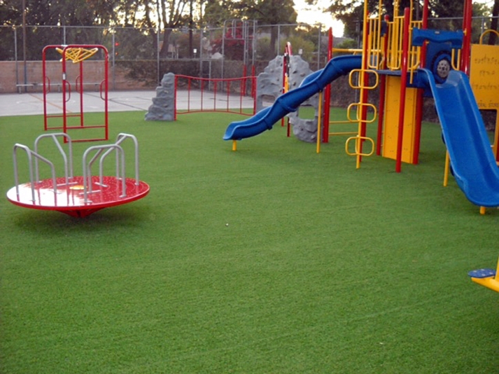 Green Lawn Hacienda Heights, California Upper Playground, Recreational Areas