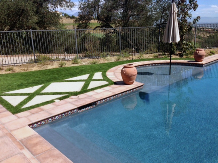 Turf Grass West Puente Valley, California City Landscape, Small Backyard Ideas